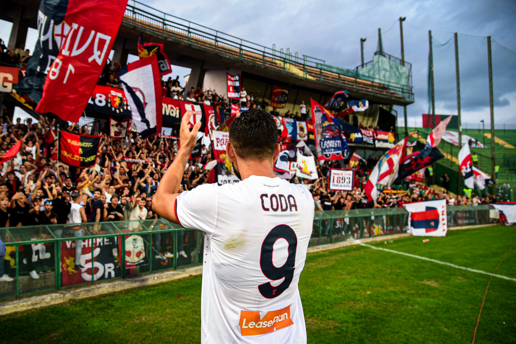 IL GRIFONE NON VOLA, MA&nbsp;VINCE