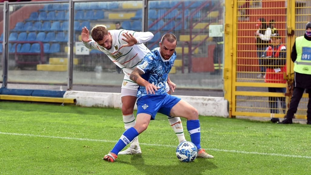 COMO DI MISURA, BELLEMO AFFONDA IL&nbsp;VENEZIA