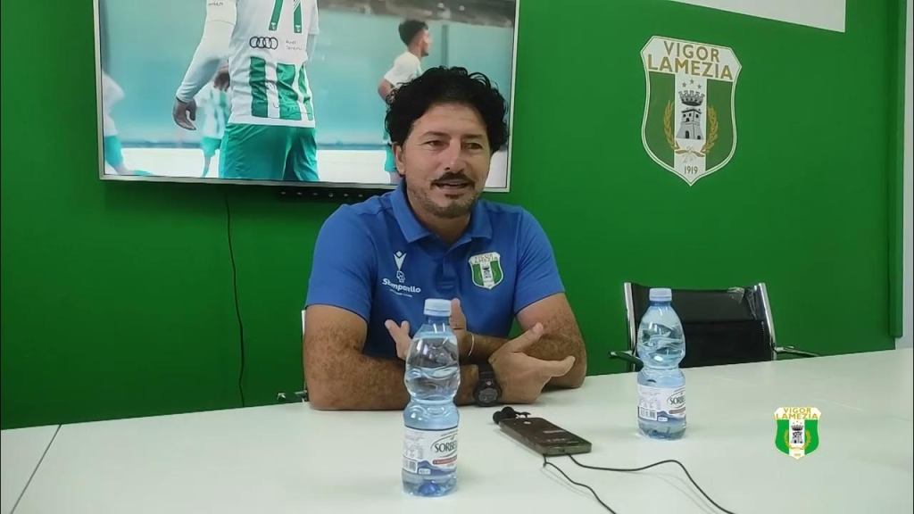 NERI (VIGOR LAMEZIA): “REGGINA, ATTENTA: TROVERAI UNA SQUADRA VIVA! CAMPIONATO ANCORA APERTO,&nbsp;MA…”