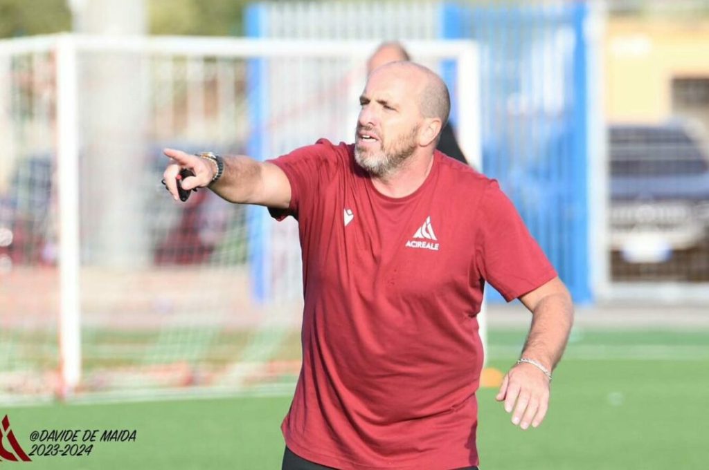 MARRA (Allenatore Nuova Igea Virtus): “Al Granillo con entusiasmo, sarà una bella prova. Reggina? Rosa di valore, non mi aspettavo questo&nbsp;avvio.”