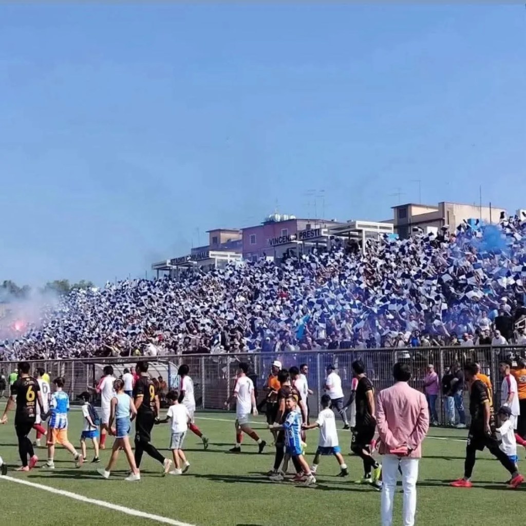 Gela: il Presidente respinge le dimissioni del DS. E poi esonera&nbsp;l’allenatore