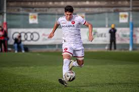 Reggina, ritorno ufficiale: Giuliodori torna in amaranto