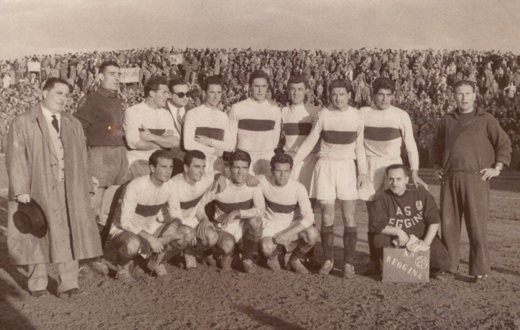 Amarcord sotto l’ombrellone: Stelle del calcio a Reggio Calabria negli&nbsp;anni